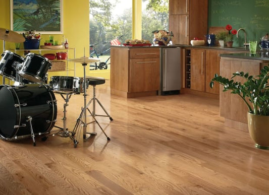 Dundee Red Oak Solid in Natural 4" | Bruce
