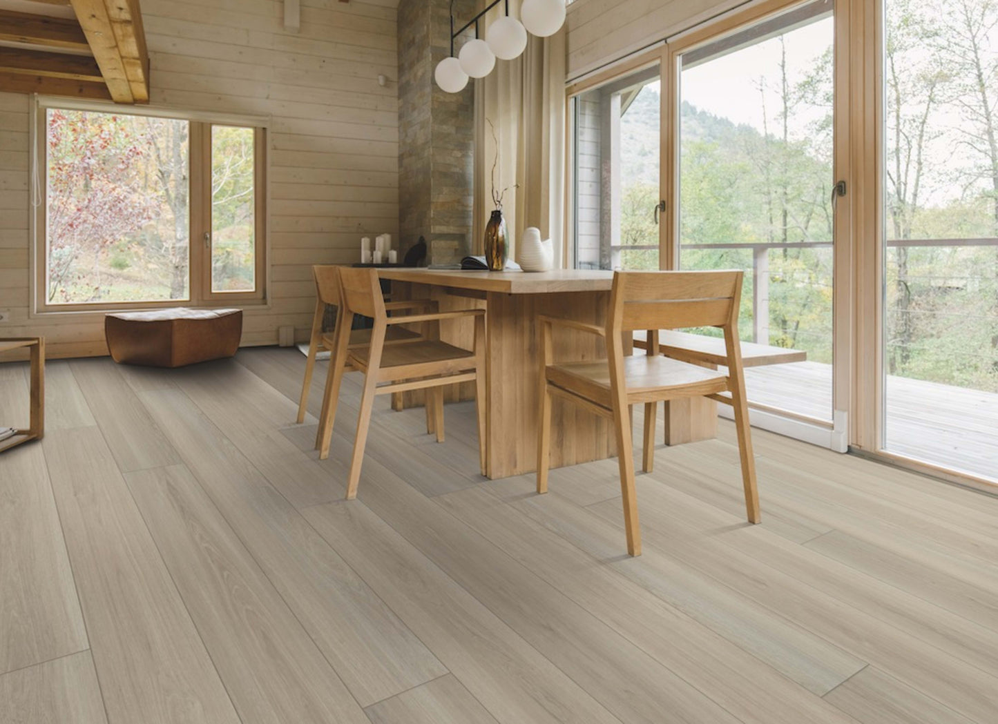 Comfort Premium in Latte Oak