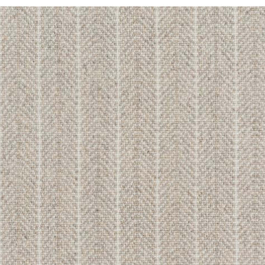 Kimi in Silver Carpet